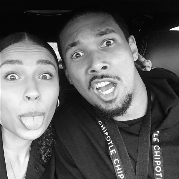 Meet your Posher, Hannah - Picture 2 of 2